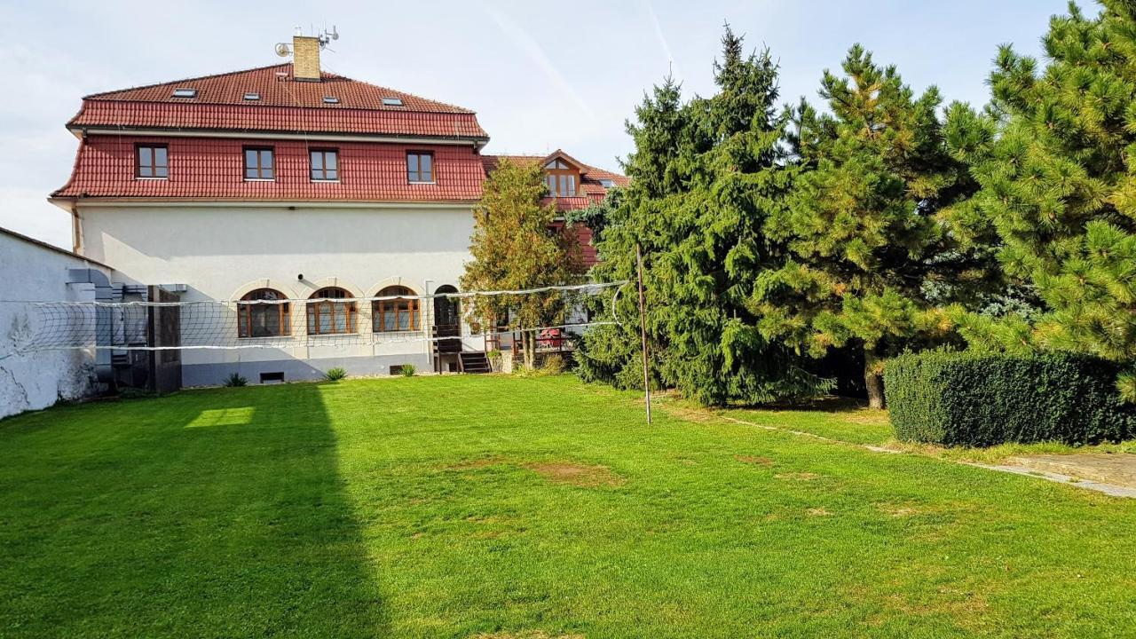 Hotel Stamberk Naceradec Esterno foto